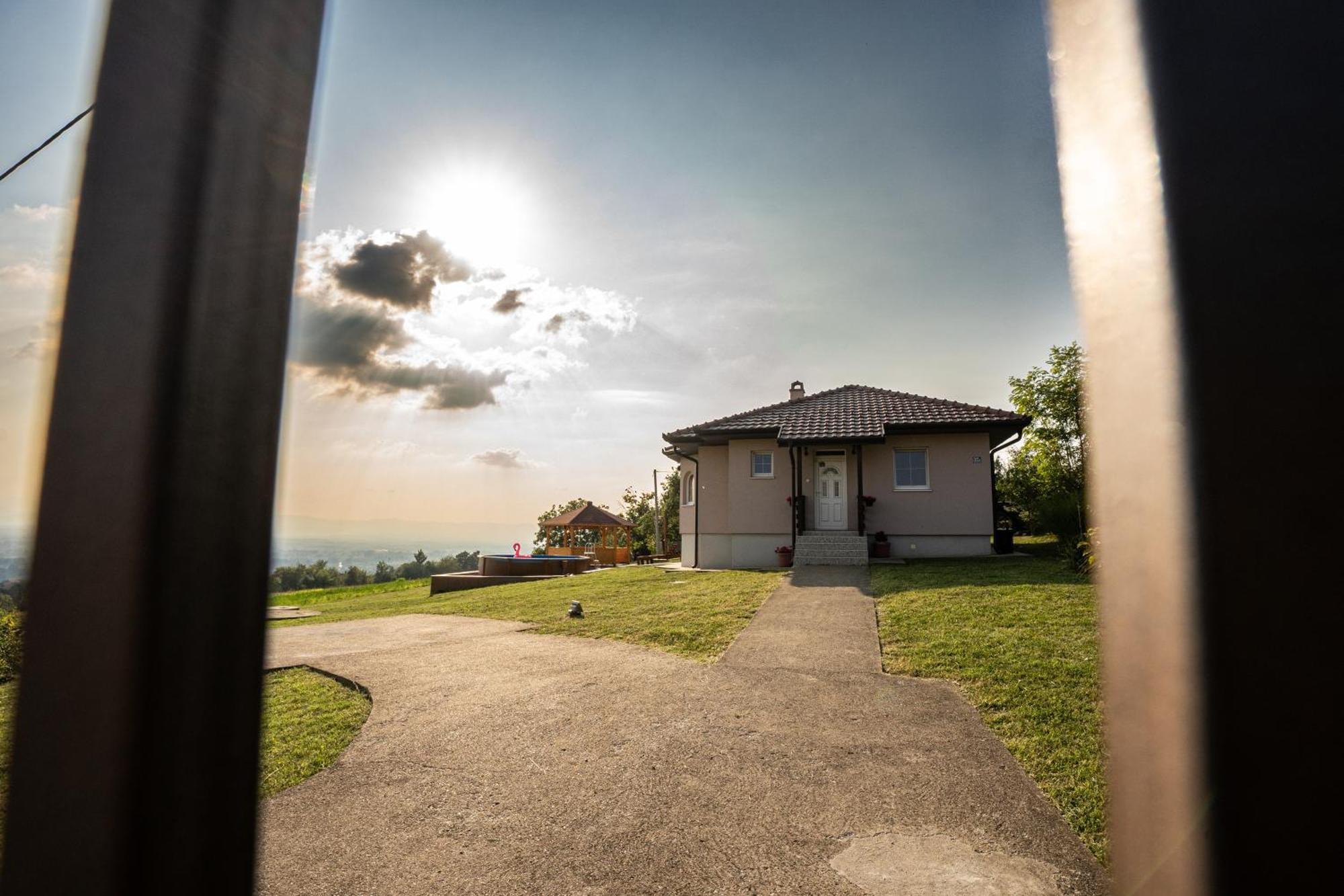 Zlatni Prag - Kraljevo Villa Dış mekan fotoğraf